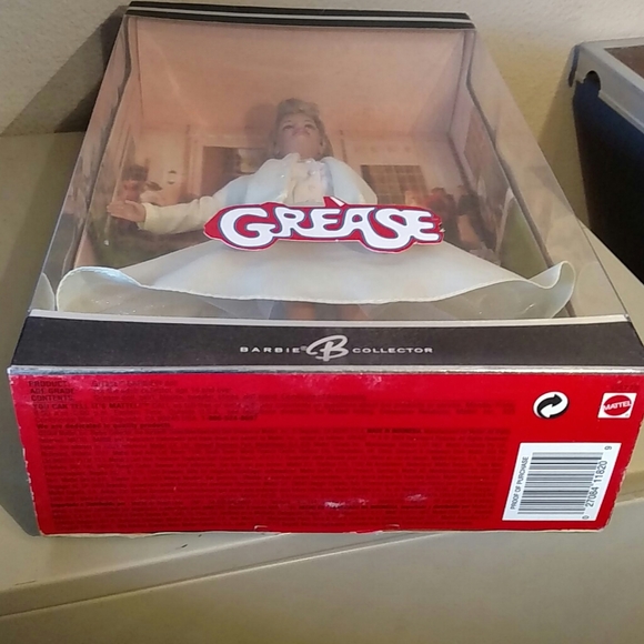 Barbie Collectors Sand in Grease - Picture 5 of 5